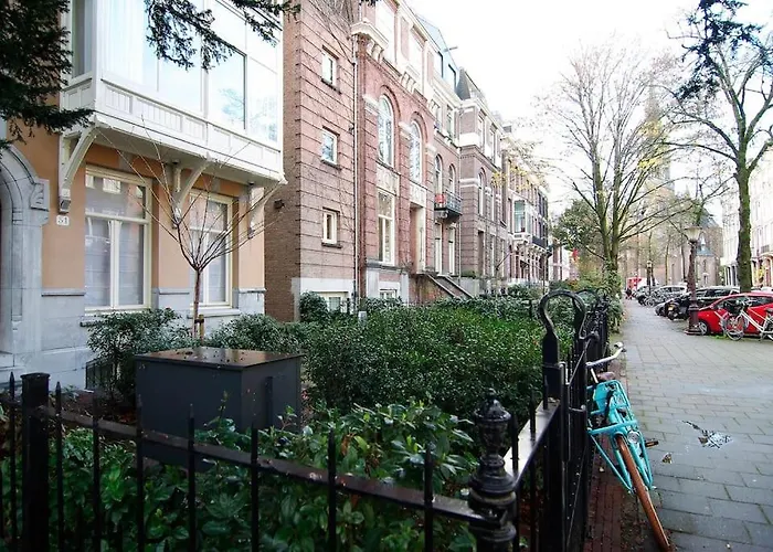 Spacious At Park And Museum * Amsterdam